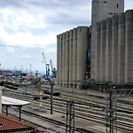 Peron 4,rijeka * Rijeka