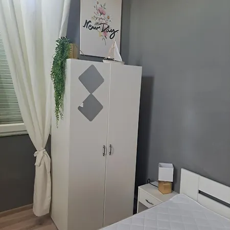 Apartman Peron 4-city & Station *